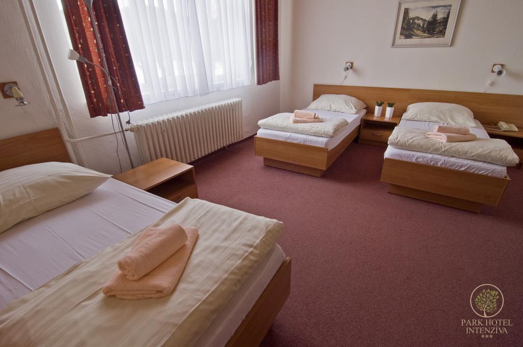 Intersport Hotel Stupava Quarto foto